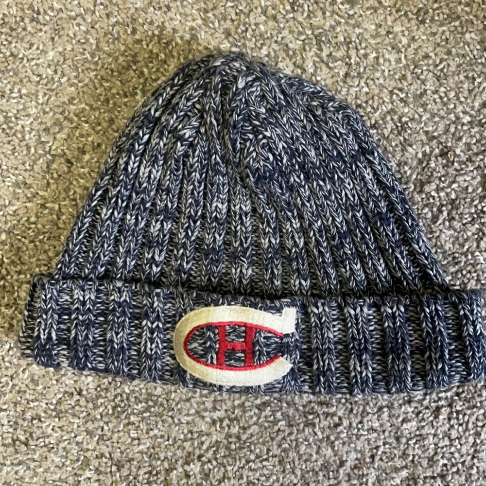 Montreal Canadiens knit cap